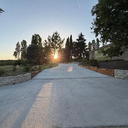 بيت للعطل Domaine La Bellevue - Maison De Charme & Nature Esclottes