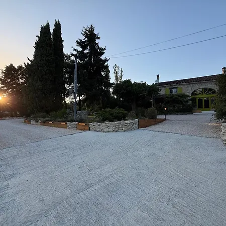 بيت للعطل Domaine La Bellevue - Maison De Charme & Nature *