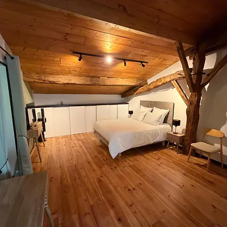 بيت للعطل Domaine La Bellevue - Maison De Charme & Nature *