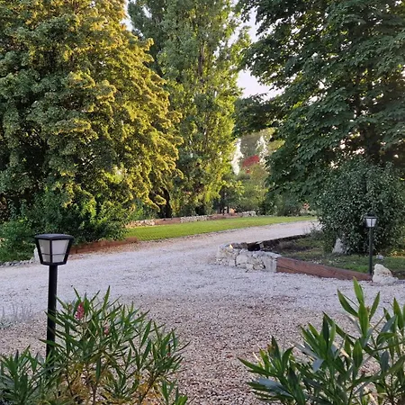 Domaine La Bellevue - Maison De Charme & Nature * Esclottes